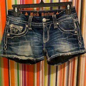 Rock revival short size 25